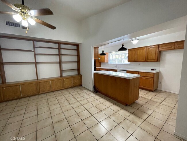 Building Photo - 12915 Barto Dr