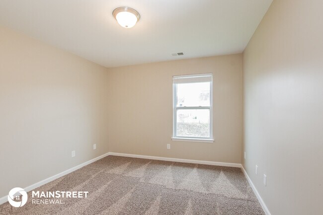 Building Photo - Welcome Home!