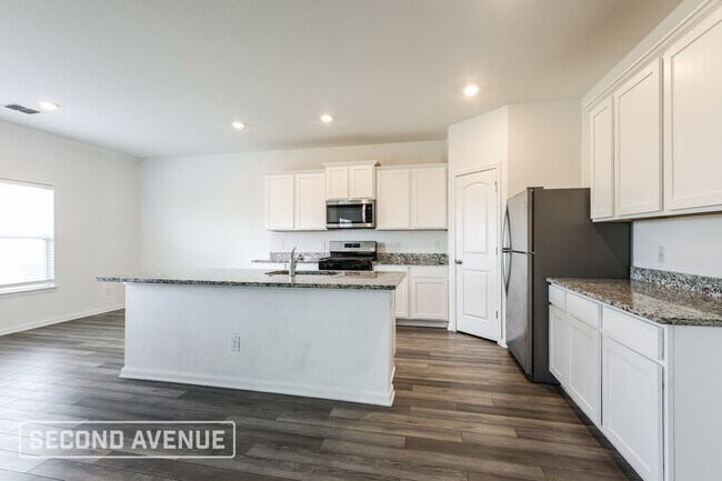 Building Photo - 10906 Juliette Pass