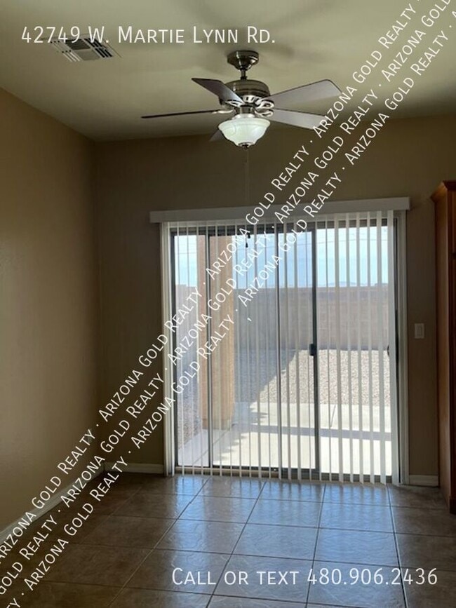 Building Photo - 42749 W Martie Lynn Rd