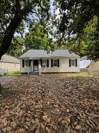 Building Photo - 3348 Bowen Ave