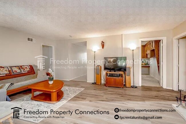 Building Photo - 3 br, 1 bath House - 1176 Pino Solo Drive ...