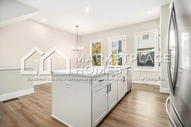 Building Photo - 1365 Cozy Cir SE