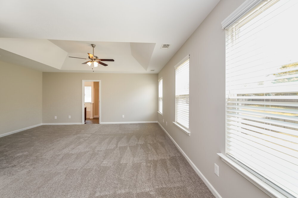 Building Photo - 55 Bollen Ln