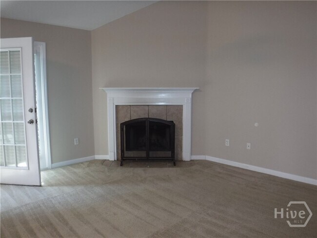 Building Photo - 86 Carlisle Ln