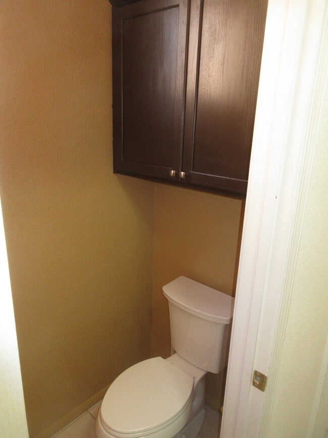 Building Photo - 7320 Desert Eagle Rd NE