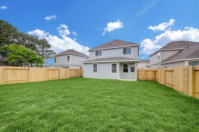 Building Photo - 934 Grand Emperor DR