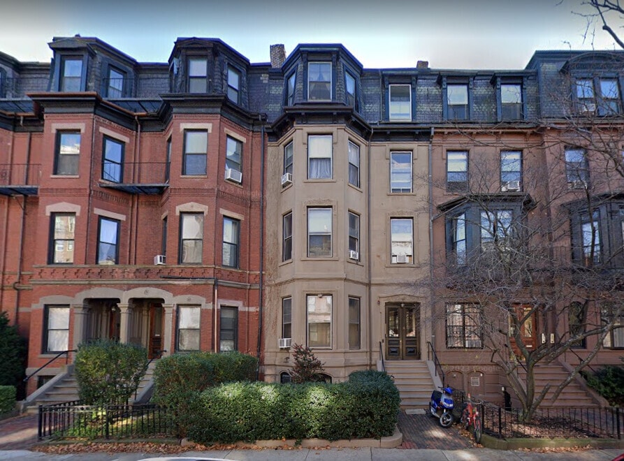 Building Photo - 313 Beacon St