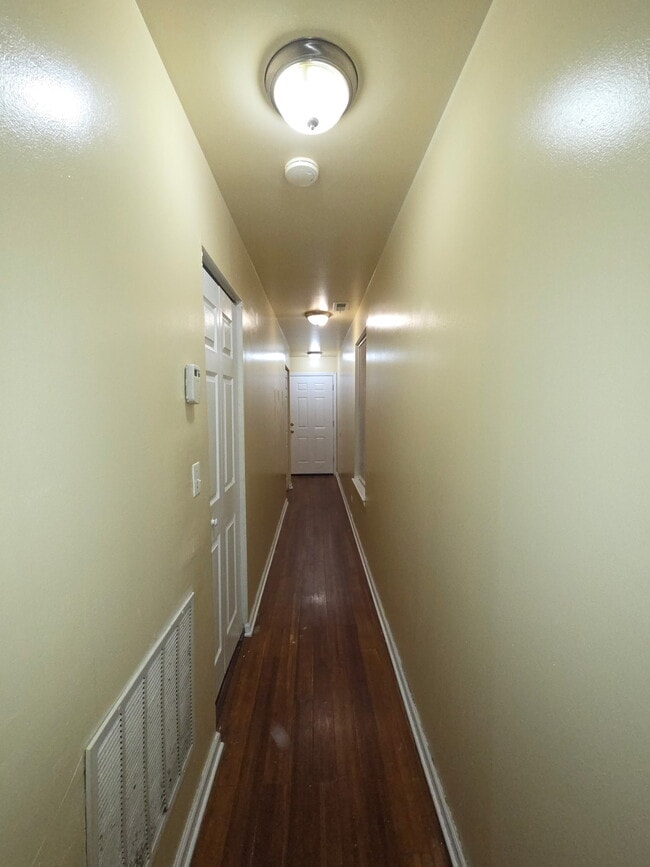 Building Photo - 6669 S Michigan Ave