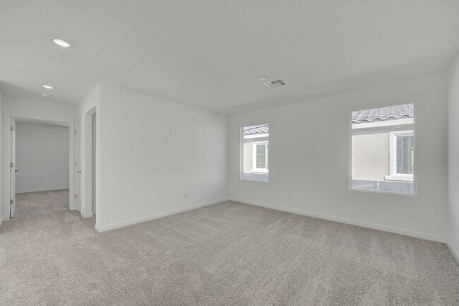 Building Photo - 8484 W Agate Ave