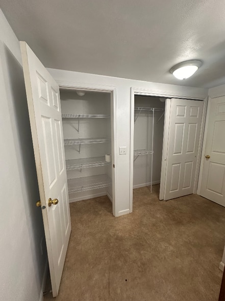 Building Photo - 203 Vicic Ave