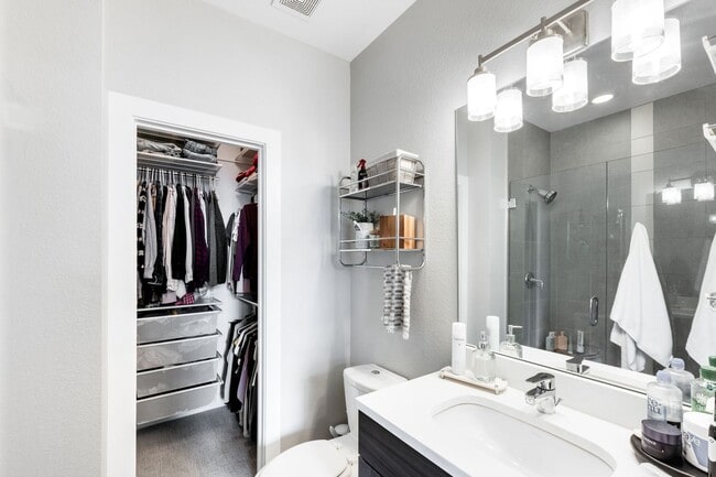 Building Photo - Modern 2BD, 2.5BA Sloan's Lake Townhome With 2-Car Garage