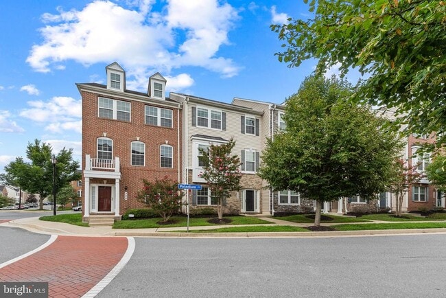 Building Photo - 306 Paladium Ct