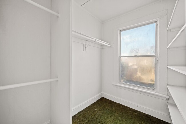 Building Photo - 391 Fairmount Ave