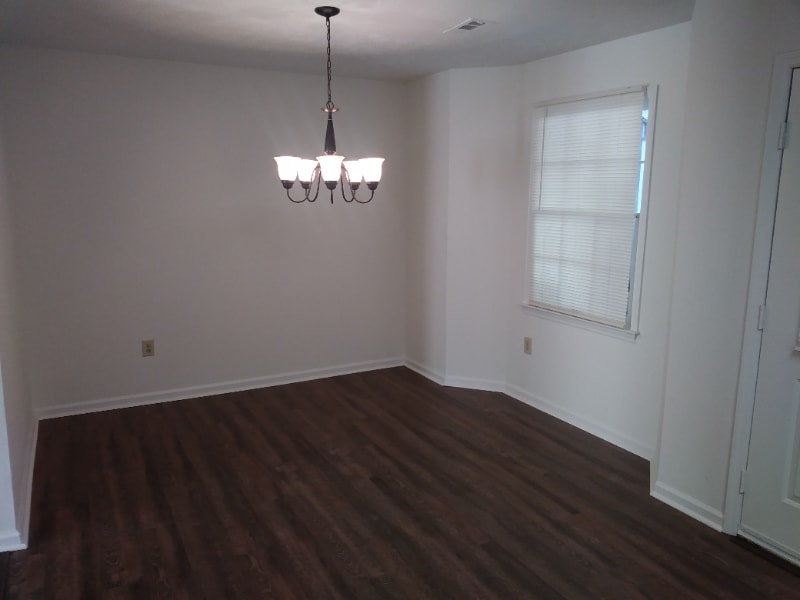 Building Photo - 318 Highland Park Dr