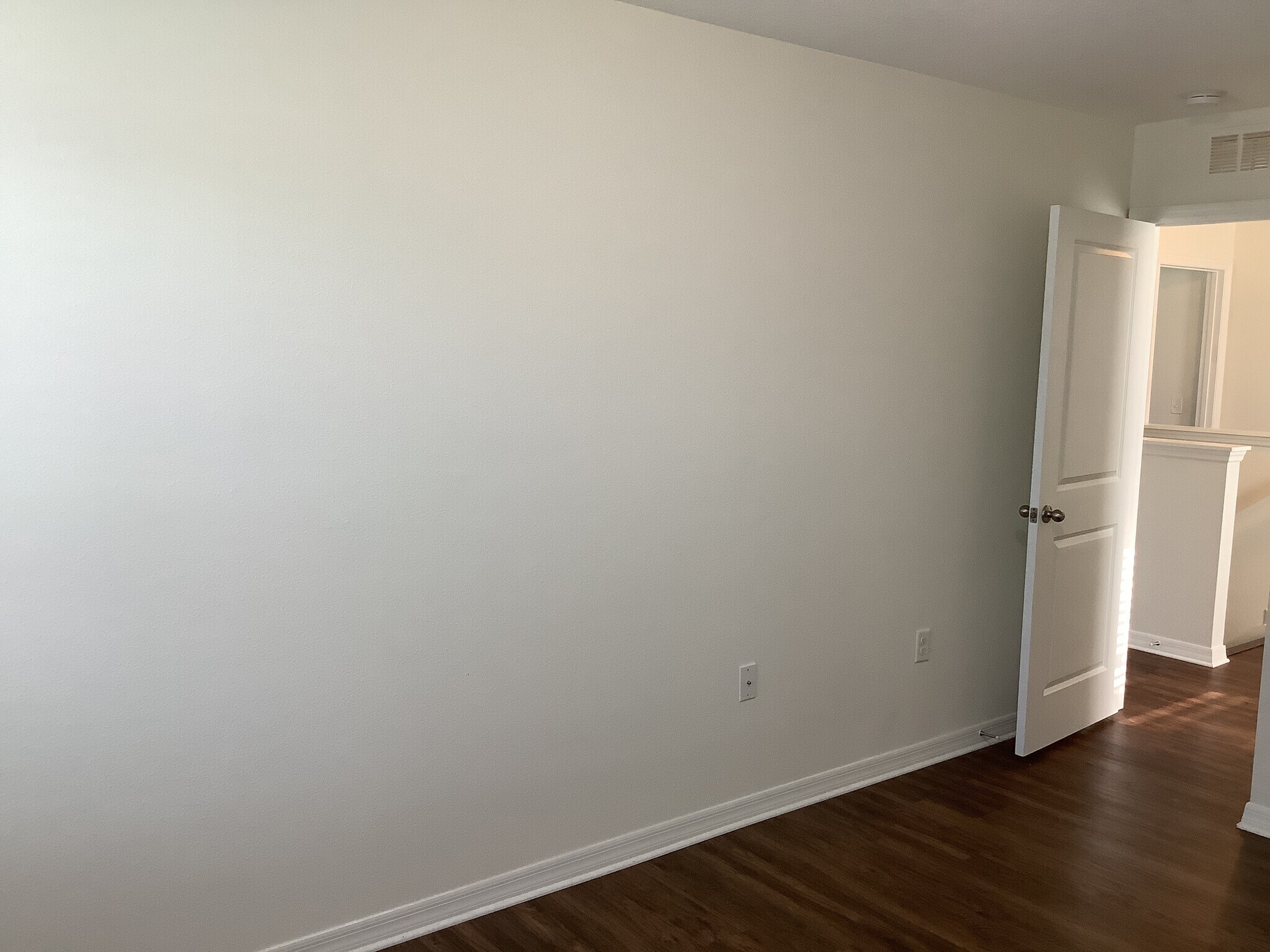Building Photo - 807 Wiltonway Dr