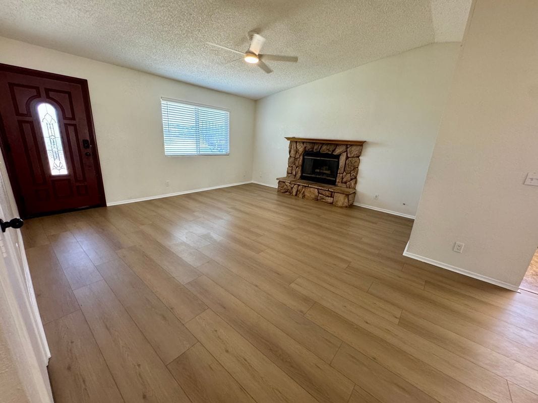 Building Photo - 26605 Voyage Ln