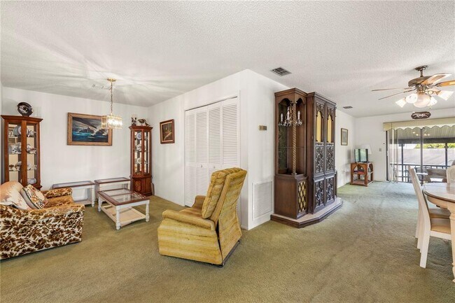 Building Photo - 8023 Feather Ct