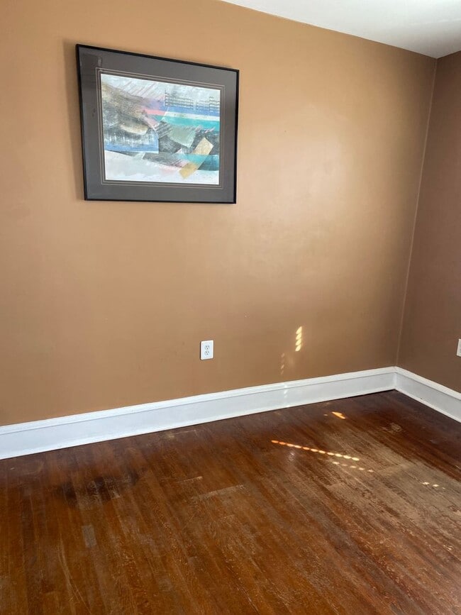 Building Photo - Now Available-3 Bedroom Norristown Rental!