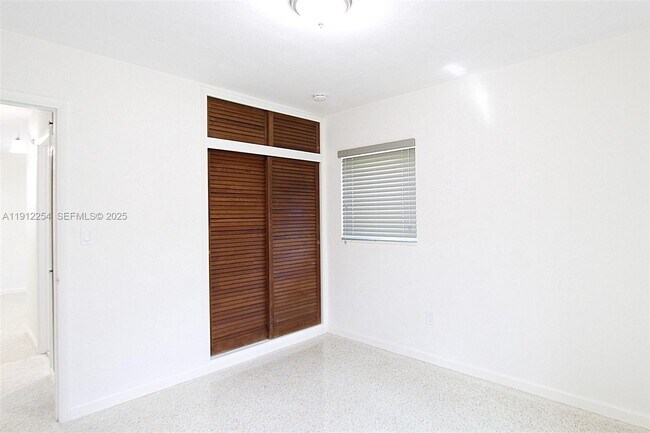 Building Photo - 6203 SW 108th Pl