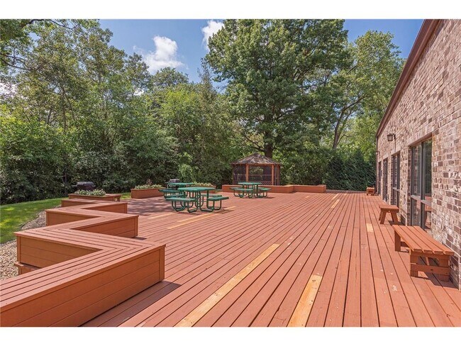 Building Photo - 4575 W 80th St Cir