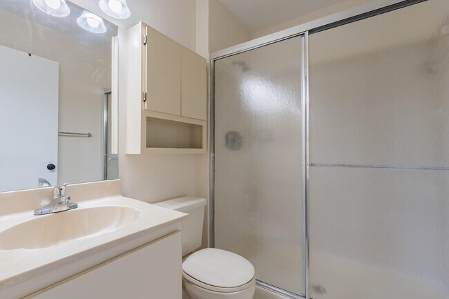 Building Photo - 9449 Boca Cove Cir