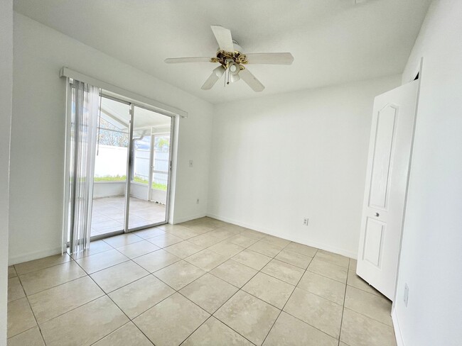 Building Photo - Tuscany Point. 3 bedrooms, 2 bathrooms. fo...