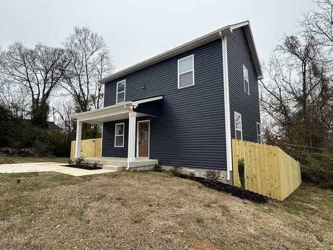 Building Photo - 1217 Dodd St