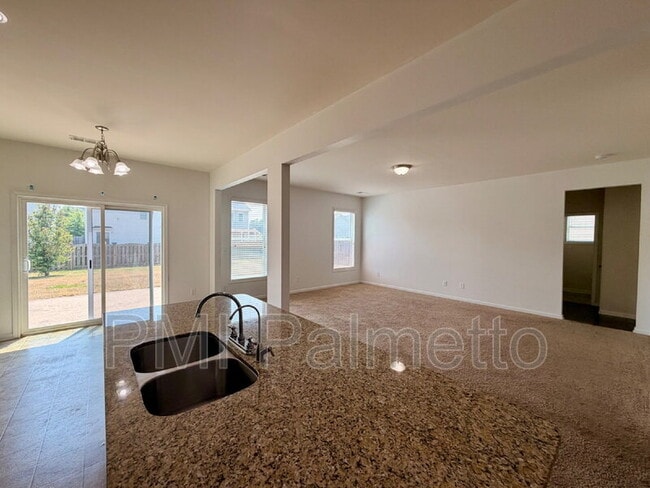 Building Photo - 141 Hay Meadow Ln