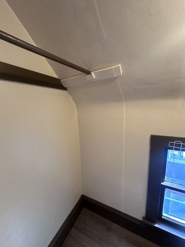 Building Photo - 1054 Yellowstone Rd