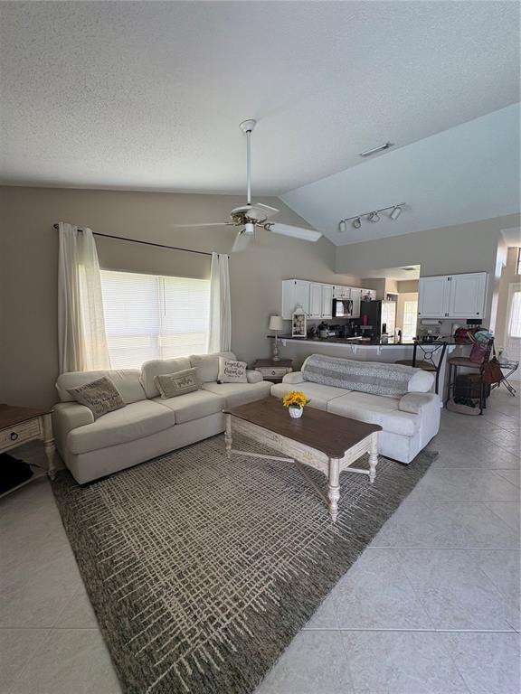 Building Photo - 14760 Eagles Crossing Dr
