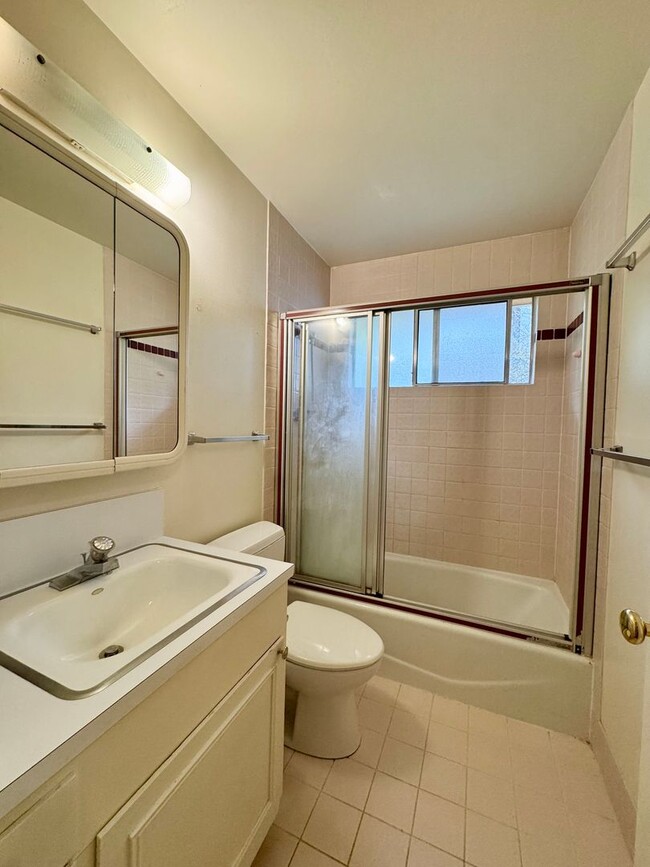 Building Photo - PATTERSON SAND POINT