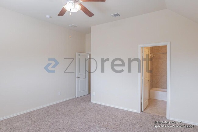 Building Photo - 232 Whitewing Ln