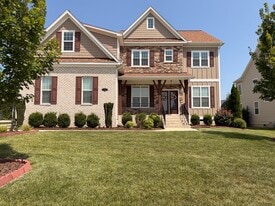 Building Photo - 5036 Parkland Dr