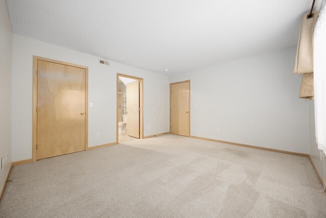 Building Photo - 3906 Sandstone Cir