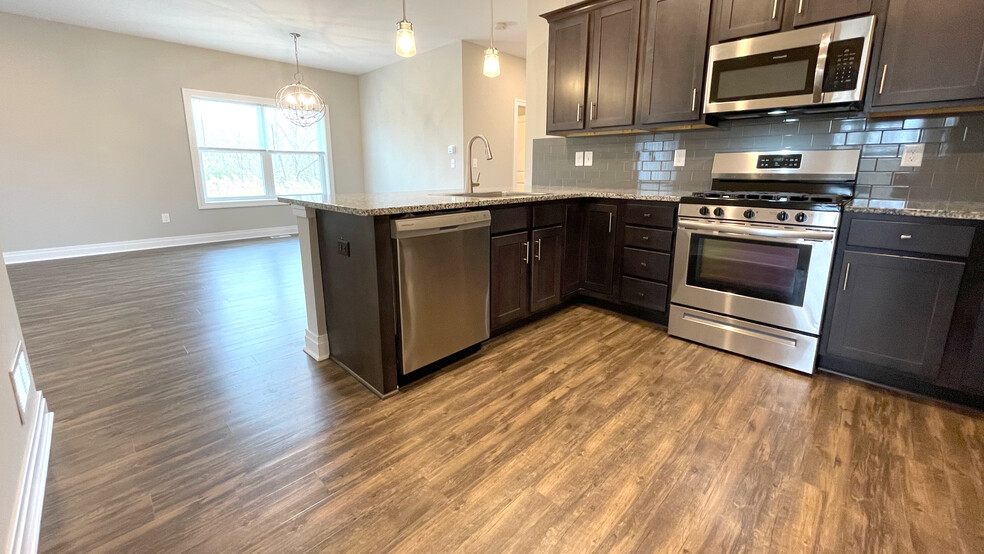 Kitchen - 4284 Tisbury Ln