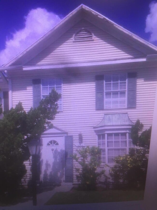 Building Photo - 304 Georgian Park Dr