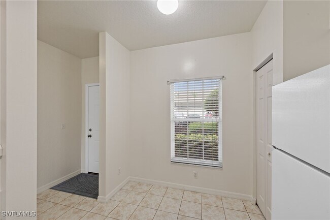 Building Photo - 3250 Cypress Glen Way