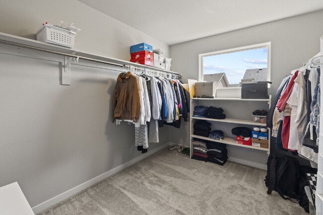 Building Photo - Beautiful 2 story home with 3 bedrooms in desirable Lorson Ranch Community.