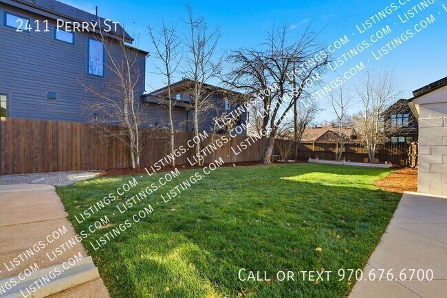 Building Photo - 2411 Perry St