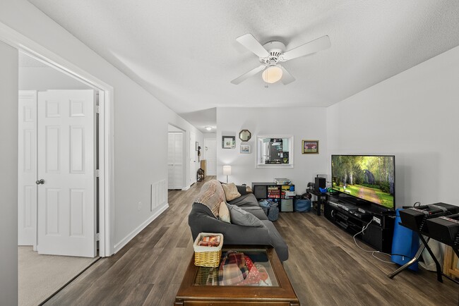 Building Photo - 4611 Timbermill Ct