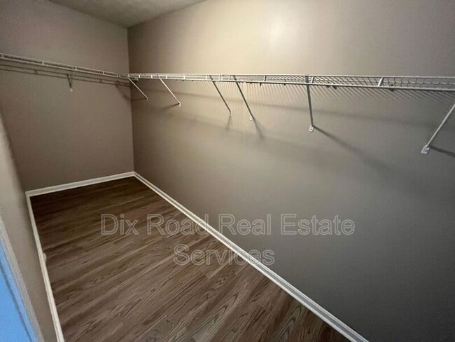 Building Photo - 505 Herbert Ave