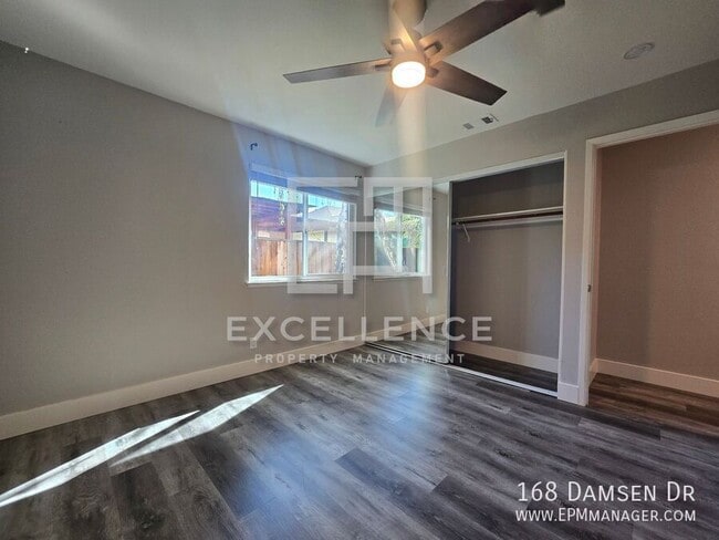Building Photo - 168 Damsen Dr