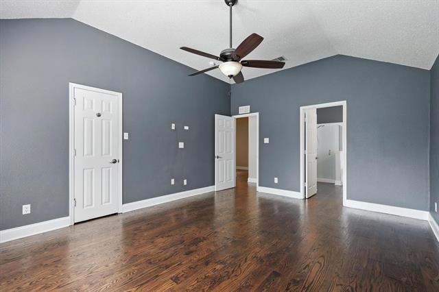 Building Photo - 2502 Blue Holly Dr
