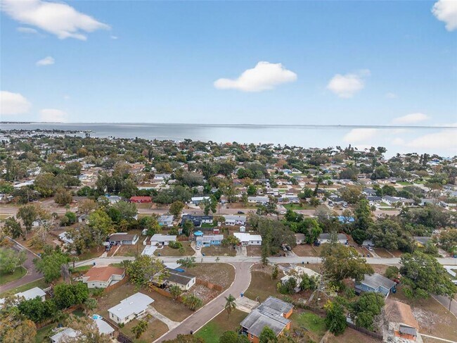 Building Photo - 4273 Elkcam Blvd SE