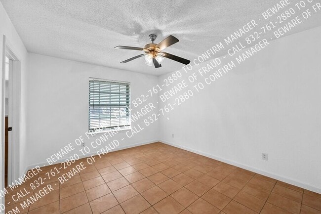 Building Photo - 2346 February Ln