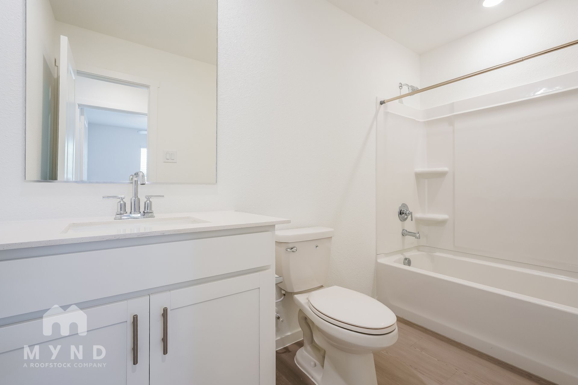 Building Photo - 2749 Ctr Crk Ln