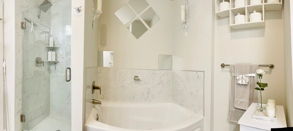 Building Photo - 2000 Clarendon Blvd