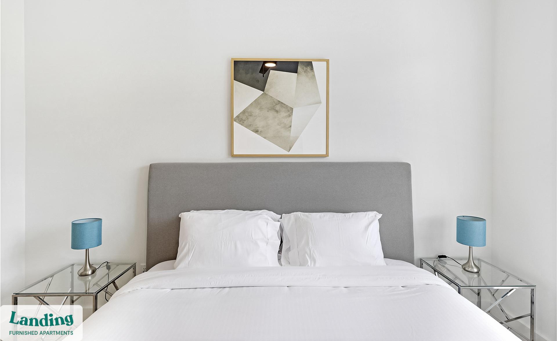 Building Photo - 650 E Sycamore St