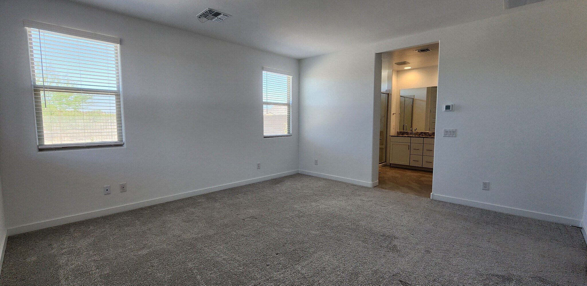 Master Bedroom Suite - 2192 W Sierra Sunset Trl